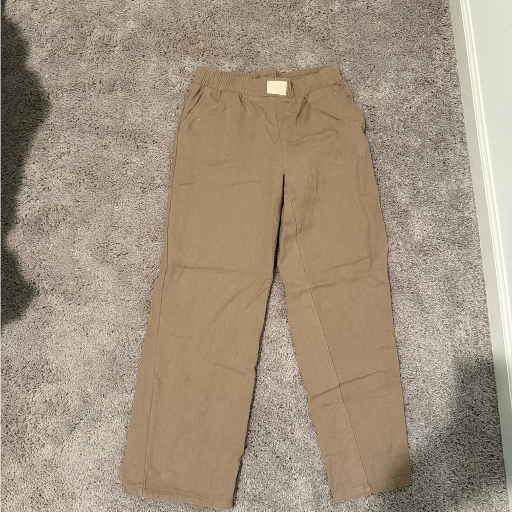 Women’s work pants never worn